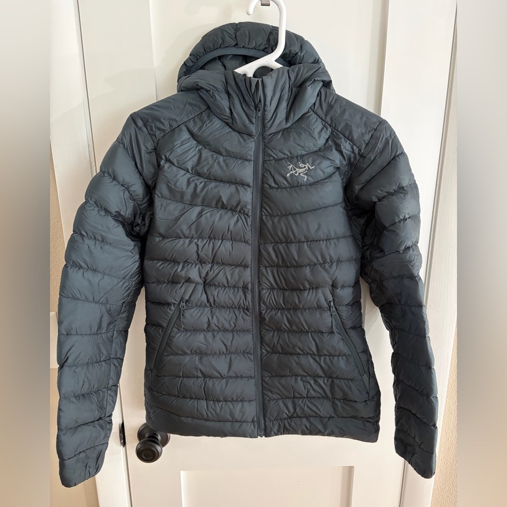 Arc'teryx Womens Cerium LT Hoody Down Jacket Paradox